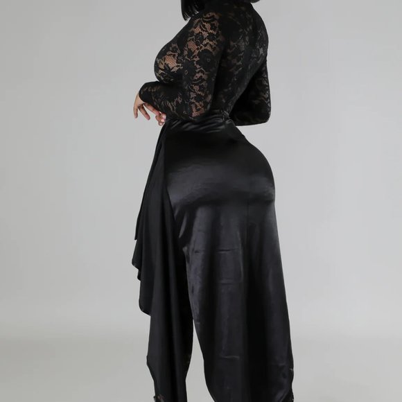 Lace Jumpsuit Mockneck with removable skirt - Picture 4 of 6